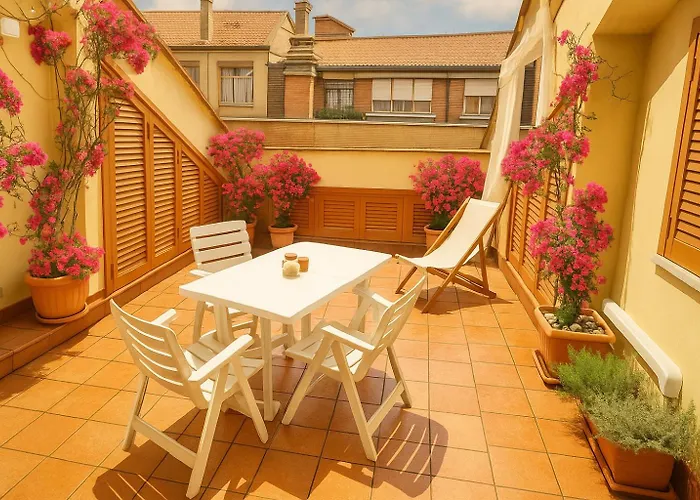 Air Conditioned Little Penthouse With Terrace In Rome