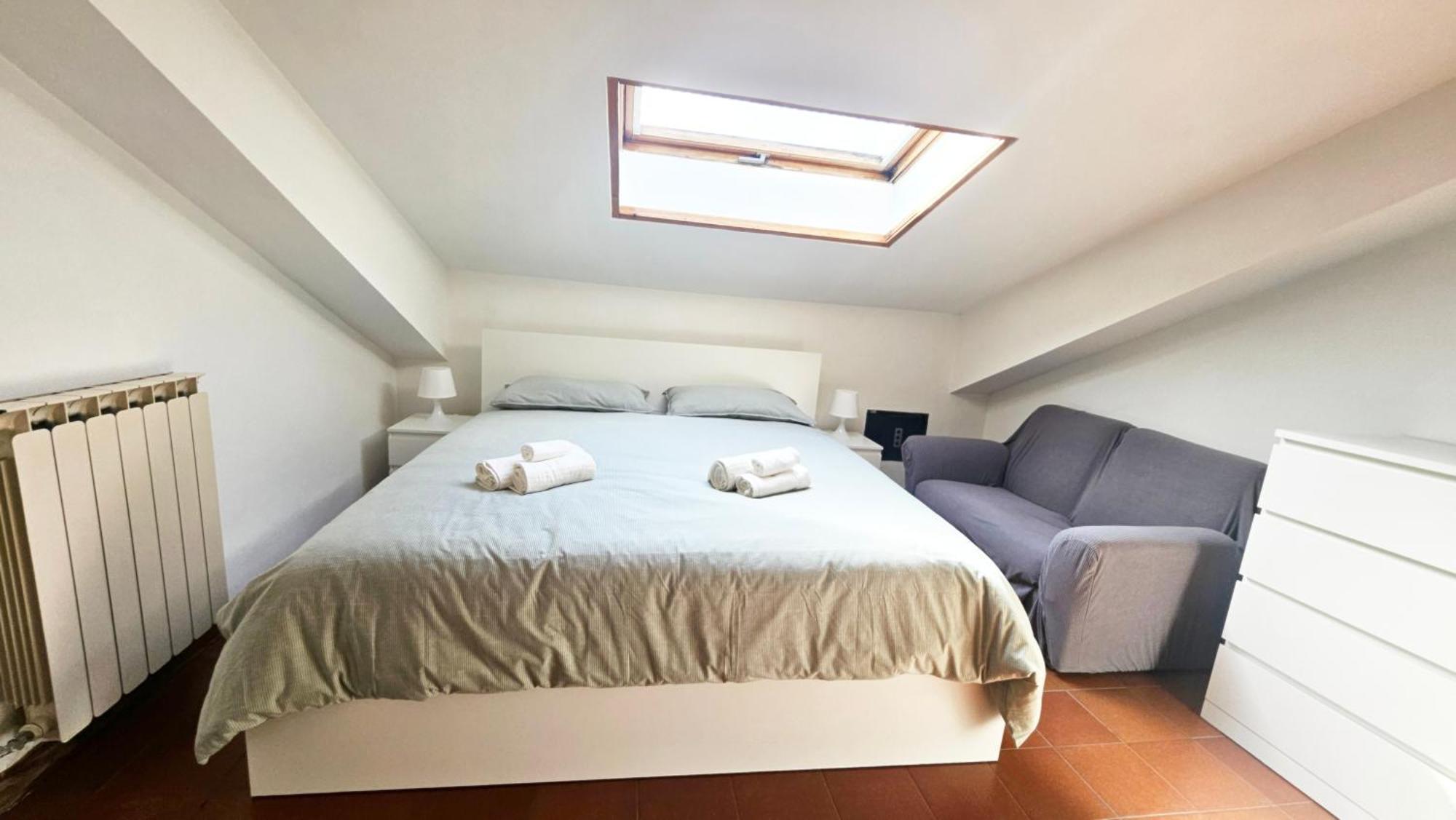 Cozy Little Penthouse With Terrace In Rome Appartamento *